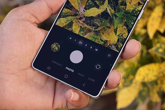 Samsung có thể hồi sinh camera khẩu độ thay đổi từ Galaxy S9