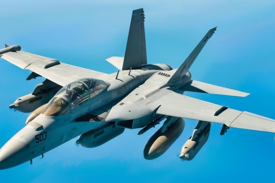 Mỹ đưa 6 EA-18G Growler tới Puerto Rico gần Venezuela