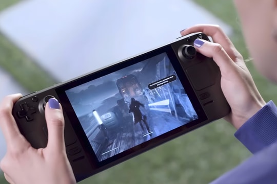 Valve ngừng sản xuất Steam Deck LCD, game thủ mất lựa chọn giá rẻ