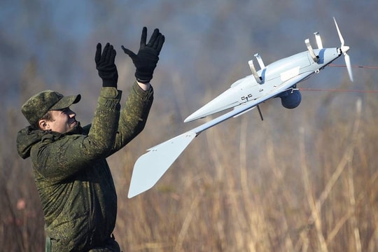 Ông Putin nói về lý do siết tuyển chọn lực lượng điều khiển drone