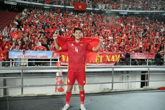 Gia đình tuyển thủ U22 Việt Nam chuẩn bị 70 mâm cỗ mừng HCV