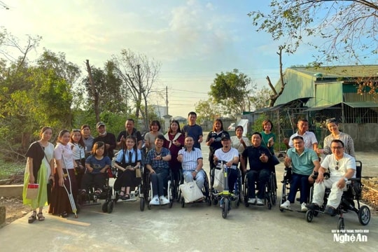 Hạnh phúc tròn đầy từ những điều khuyết thiếu