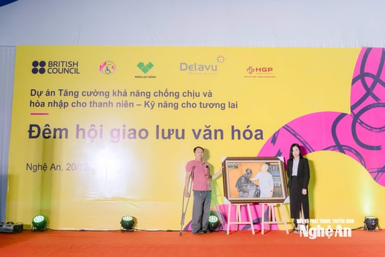 Trao kỹ năng số - Mở cánh cửa hòa nhập cho thanh niên khuyết tật Nghệ An