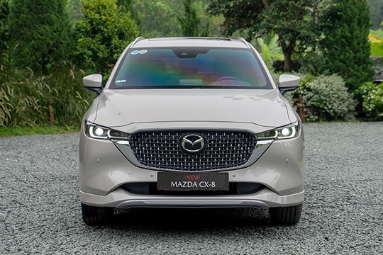 Đánh giá New Mazda CX-8: SUV 7 chỗ tinh chỉnh thiết kế và trang bị