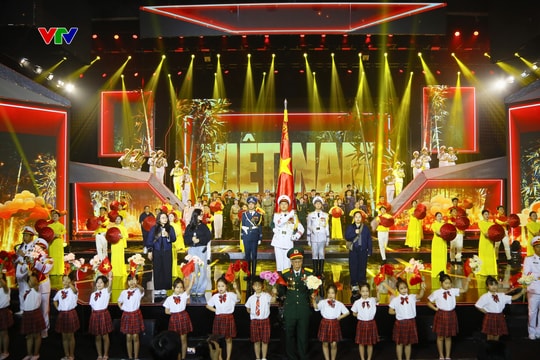 "Mệnh lệnh từ trái tim": Chương trình kỷ niệm 81 năm QĐND Việt Nam