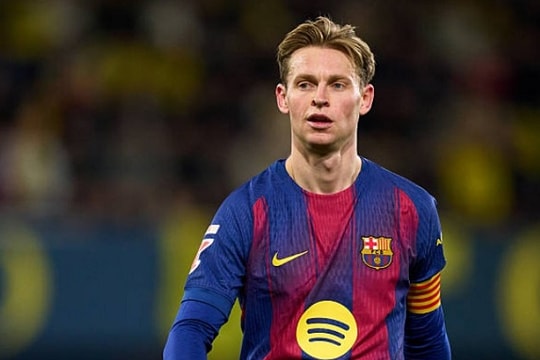 Barcelona hạ Villarreal 2-0: Dấu ấn bậc thầy của Frenkie de Jong
