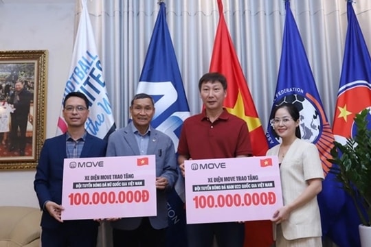 U22 Việt Nam nhận 'mưa' tiền thưởng sau HCV SEA Games 33