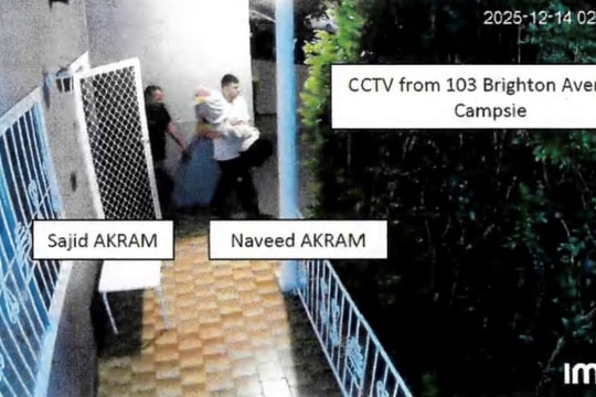 Tiết lộ mới: Nghi phạm vụ xả súng ở Australia đã ném bom tự chế vào đám đông nhưng bất thành