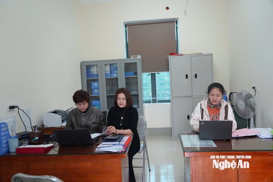 Nghệ An sẽ sớm tháo gỡ vướng mắc về quản lý giáo viên, nhân viên hợp đồng