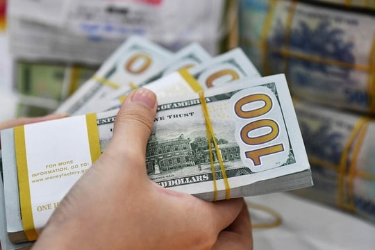 UOB dự báo GDP Việt Nam 2026 đạt 7%, USD/VND chạm mốc 26.300