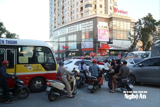 Chỉnh trang đô thị, chống ùn tắc dịp Tết: UBND tỉnh Nghệ An giao việc, thời hạn hoàn thành