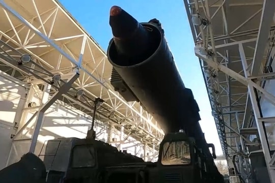 Belarus nhận 10 tổ hợp tên lửa Oreshnik 4.000 km của Nga