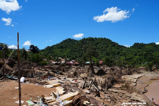 Đẩy nhanh tiến độ xây dựng nhà ở tái định cư trước Tết Nguyên đán