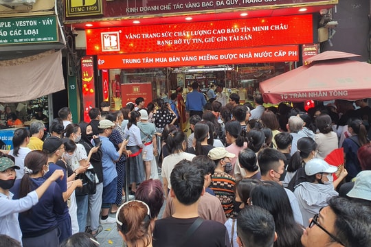 Giá vàng hôm nay 26/12/2025: Giá vàng trong nước và thế giới mới cập nhật là bao nhiêu