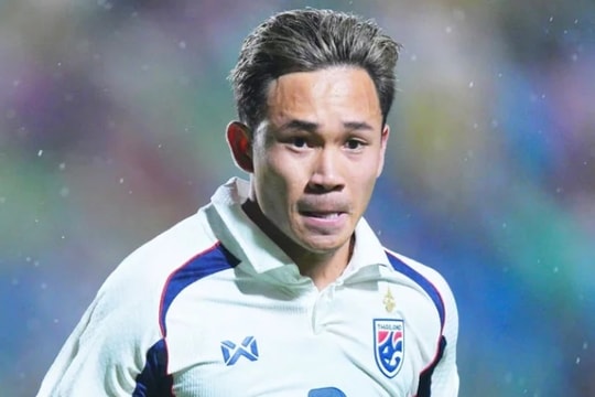 Supachok Sarachat được đội bóng J.League 1 Nagoya Grampus săn đón