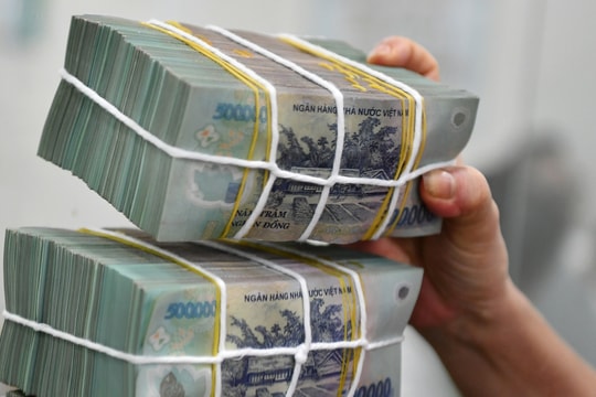 Lãi suất VietinBank tăng mạnh, kỳ hạn 12 tháng vượt 5,2%