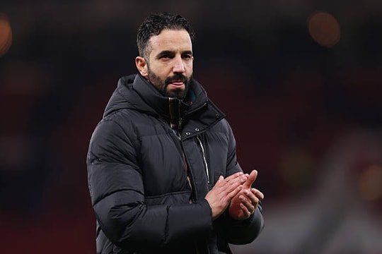 Amorim giữ lời hứa, trình làng 2 sao trẻ mới của Man Utd