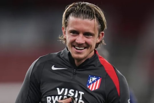 Man United có cơ hội chiêu mộ Conor Gallagher với giá 30 triệu euro