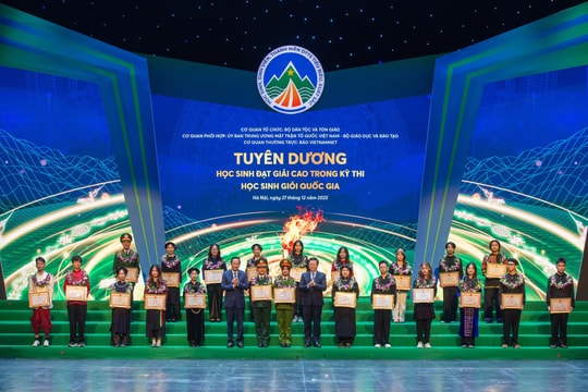 Tuyên dương học sinh, sinh viên, thanh niên dân tộc thiểu số tiêu biểu năm 2025