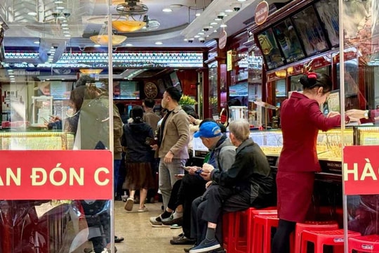 Nhìn lại 2025: Giá vàng trong nước và thế giới thay đổi ra sao?
