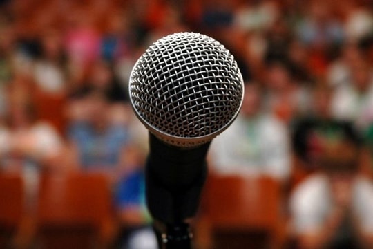 Mẹo chuẩn bị và 5 mẫu bài phát biểu tất niên xóm gắn kết tình cảm