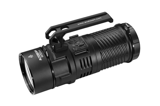Acebeam W50 2.0: Đèn pin LEP siêu mạnh với tầm chiếu xa kỷ lục 4,8 km