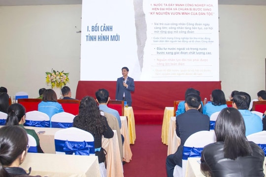 Nâng cao năng lực tuyên truyền cho cán bộ công đoàn Nghệ An