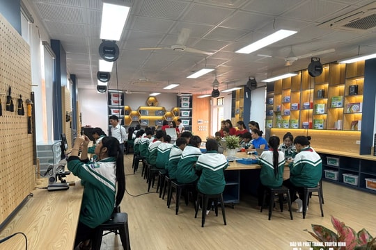 Khi “trường làng” có phòng học STEM