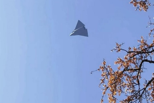 Trung Quốc thử nghiệm nguyên mẫu thứ ba của tiêm kích J-36