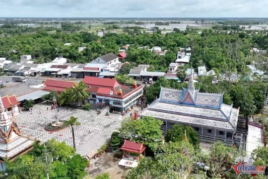 Chùa Chén Kiểu: Tuyệt tác ốp sành và báu vật Công tử Bạc Liêu