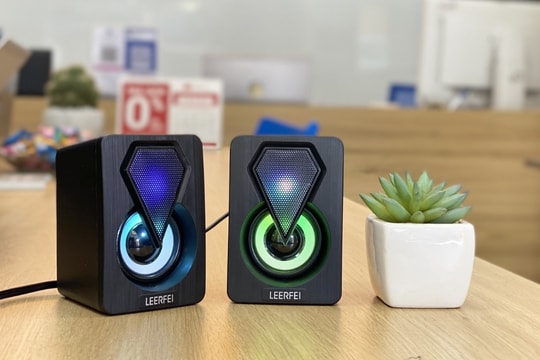 So sánh loa 2.0 và 2.1: Đâu là lựa chọn âm thanh phù hợp với bạn?