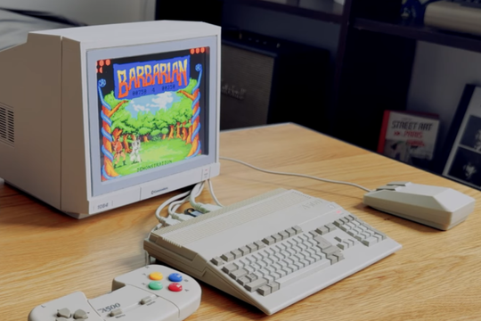 Tái hiện màn hình Commodore 1084 kinh điển bằng công nghệ in 3D