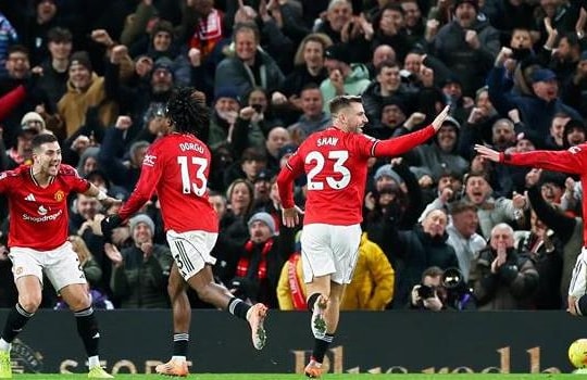 Man Utd vs Wolves: Quỷ đỏ vượt khó tại Old Trafford cuối năm 2025