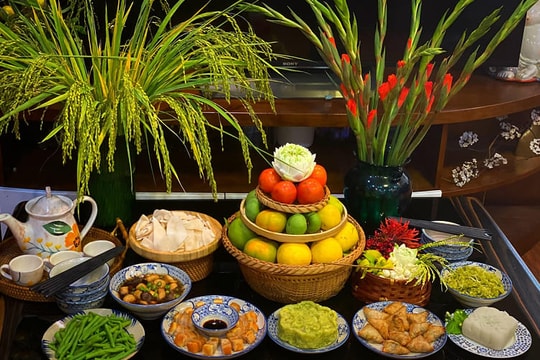 Hướng dẫn cúng đầu năm 2026: Cách chuẩn bị và văn khấn chuẩn nhất