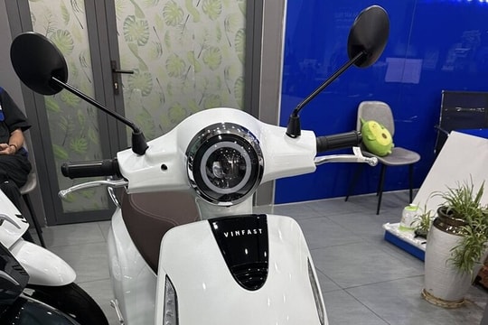 VinFast Evo200: Xe máy điện 203 km/lần sạc giảm còn 19 triệu