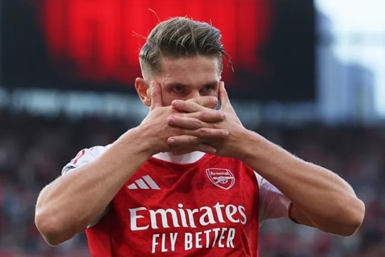Viktor Gyokeres: Giá trị thầm lặng trong lối chơi của Arsenal