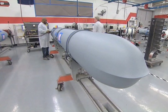 Ngành vũ khí Mỹ tìm thấy phao cứu sinh từ kho samarium ở Pháp