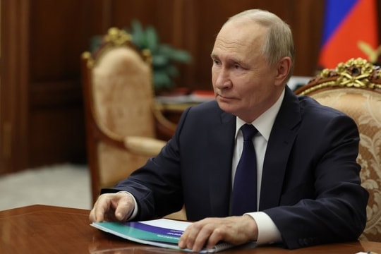 Ông Trump "rất tức giận", Moskva cảnh báo đáp trả "phi ngoại giao" sau cáo buộc Ukraine tấn công dinh thự Tổng thống Putin