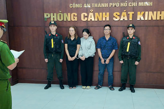 'Mánh khóe' của giám đốc 54 tuổi cầm đầu đường dây buôn lậu 45 tỷ đồng