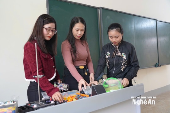 Ngành giáo dục Nghệ An phản hồi về việc hơn 200 giáo viên, nhân viên hợp đồng công tác trên 20 năm vẫn nhận lương bậc 1