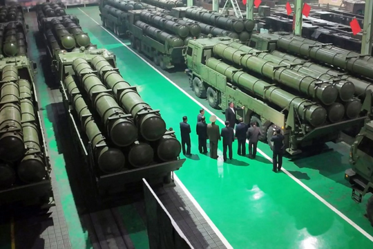 Pháo phản lực Triều Tiên thách thức hệ thống Patriot và THAAD
