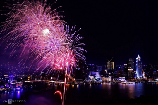 TP HCM, Bình Dương và Vũng Tàu: Những điểm ngắm pháo hoa Tết Dương lịch 2026