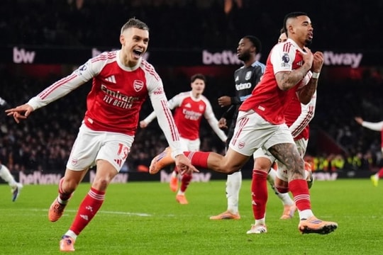 Arsenal vùi dập Aston Villa 4-1: Lời khẳng định của nhà vô địch
