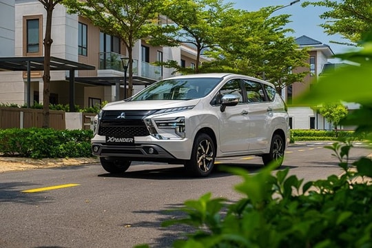 Giá xe Mitsubishi Xpander tháng 12/2025: Ưu đãi 100% lệ phí trước bạ