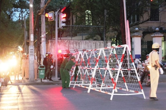 Thông báo tạm cấm đường, phân luồng giao thông phục vụ Chương trình Countdown – Chào năm mới 2026 tại Cửa Lò
