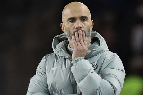 Vì sao Enzo Maresca bị Chelsea sa thải ngay ngày đầu năm 2026?