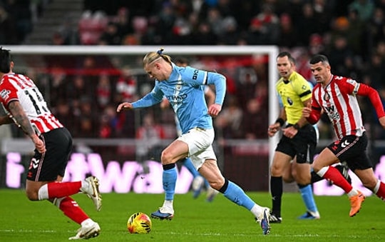 Sunderland cầm chân Manchester City 0-0: Khi Haaland im tiếng tại sân Ánh Sáng