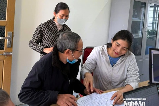 Nghệ An: Xuyên lễ chi trả quà dịp Đại hội Đảng và Tết Nguyên đán kịp thời, đúng đối tượng