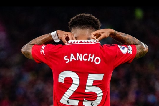 Nghịch lý Jadon Sancho: Tương lai tại Dortmund phụ thuộc hoàn toàn vào Man Utd