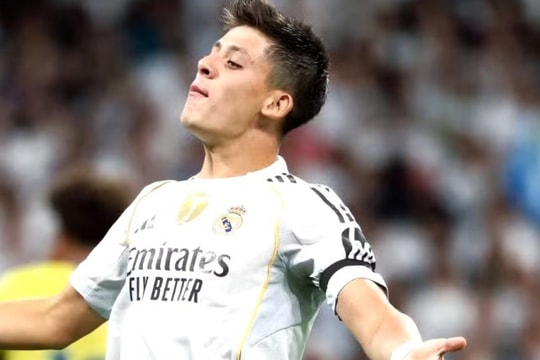 Arsenal sẵn sàng chi 80 triệu euro cho Arda Guler: Eberechi Eze dần lùi vào bóng tối